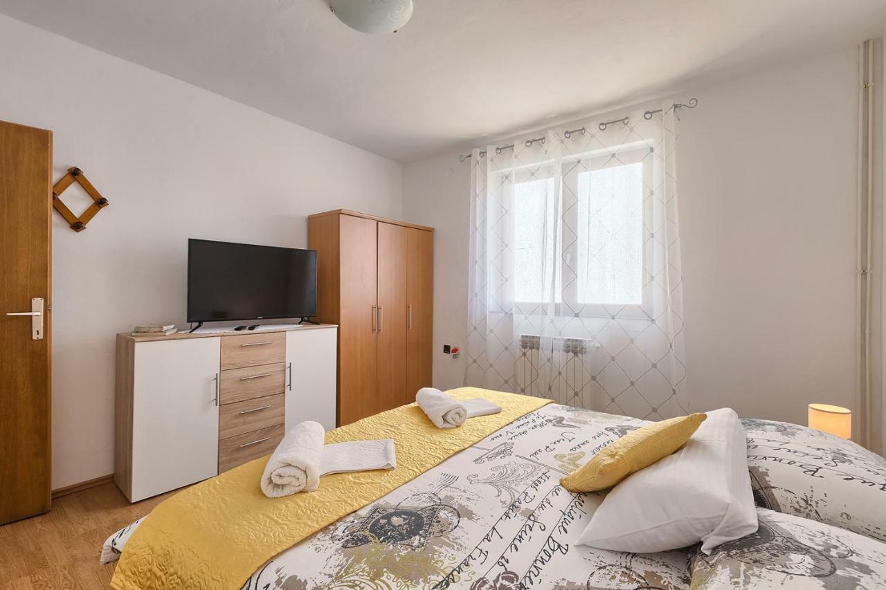 Apartman D&D, Dvorine 63 Баньоле Екстер'єр фото
